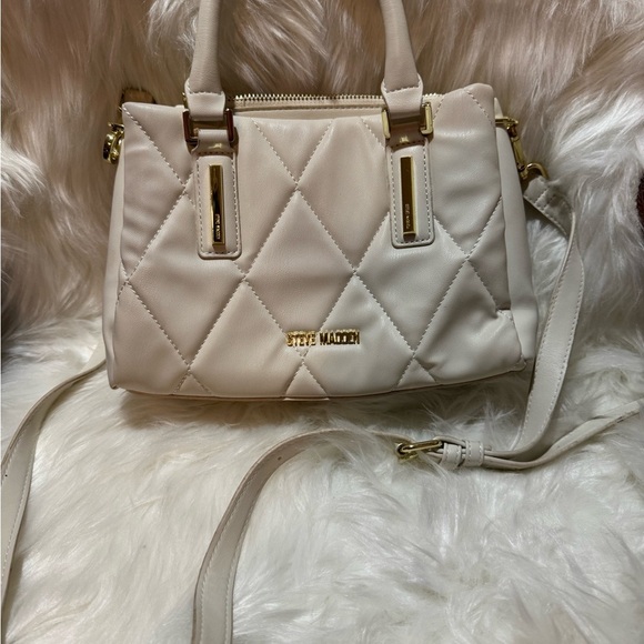 Steve Madden Handbags - Steve Madden Cream Quilted Women's Bag